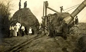 Combine Harvester Images Drucke: Harvesting in Canada
