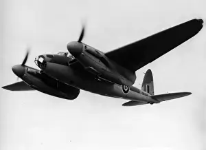 De Havilland DH 98 Mosquito B IV mit zwei Rolls-Royce-Motoren getrieben