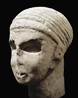 Ancient Rock Carvings Drucke: Head. Iron Age