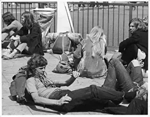 Piccadilly Circus History Drucke: Hippies at Piccadilly