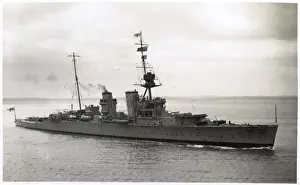 Royal Navy Cruisers Drucke: HMS Effingham