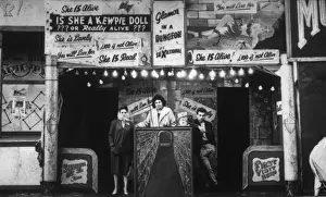 Kirmesbühne des Hull Fairs / 1958