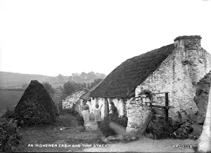 Irish Countryside Scene Drucke: An Inishowen Cabin and Turf Stack