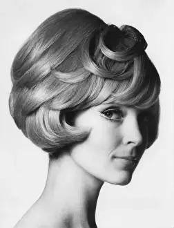 Mid 20th Century Fashion Drucke: (insert)