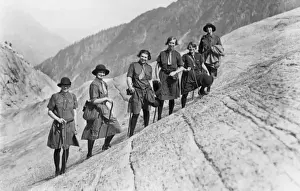 Vintage Mountain Scenery Drucke: (insert)