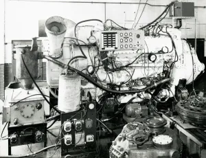 Napier Deltic Engine Drucke: Testing a series 3 Deltic CT18-42K engine