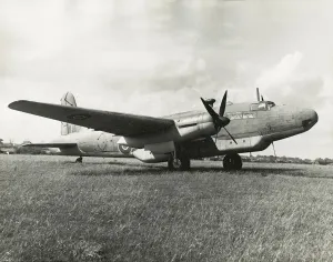 British Engineering Innovations Drucke: Vickers Warwick at Luton