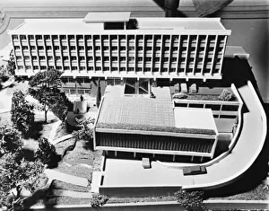 Modernist Building Design Drucke: Interpol H. Q. Paris