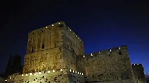 UNESCO World Heritage Site Jerusalem Drucke: Israel. Jerusalem. Section of the wall. Old City. Night view