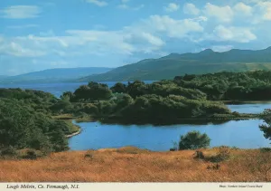 Drucke von Lough Melvin, County Fermanagh, Nordirland von der NI-Tourist Board Fermanagh Drucke: Loch Mevlín, County Fermont in Northern Ireland durch Nordirischer Reisebüro