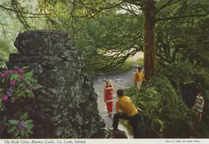 Burg Blarney Drucke: Rocke Nähe zu Blarneys Schloss in der Grafschaft Cork Irland
