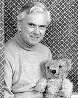 Kenneth Kendall