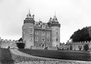 Historic Irish Castles Drucke: Killyleagh Castle from the Courtyard