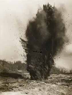 Great War Historical Images Drucke: Land Mine explosion 1918