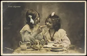Sisterly Love Images Drucke: Le Petit Dejeuner - 2
