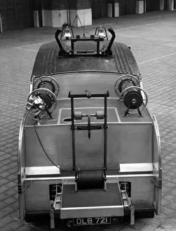 Firefighting Equipment Transport Drucke: LFB Dennis fire engine (back view)