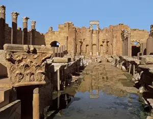 Drucke von Libya.Tripoli.Leptis Magna.Severus-Basilika, Bau von 216.Römische Kunst.Frühkaiserzeit Kulturerbestätten Drucke: Libya, Tripoli, Leptis Magna, Severuskirche