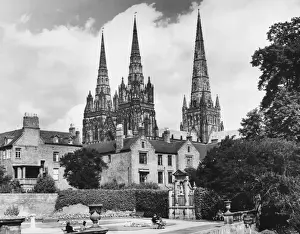 13th Century Architecture Drucke: Lichfield Cathedral