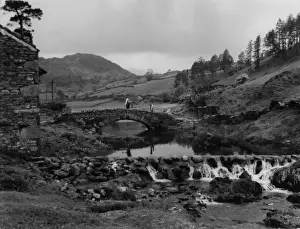 Lake District Cumbria Drucke: Lodore Stream