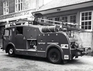 Feuerwehr Drucke: Zweckdoppelpumpe-Feuerwagen GLC-LFB