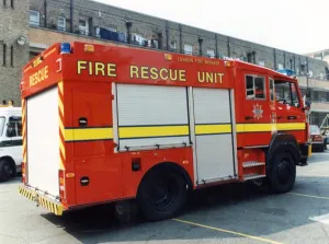 Feuerwehr Drucke: Feuerwehrrettungswagen der LFGA-FW