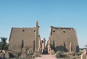 Luxor (Vorderseite)