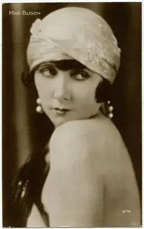 Die Frauen Drucke: Mae Busch
