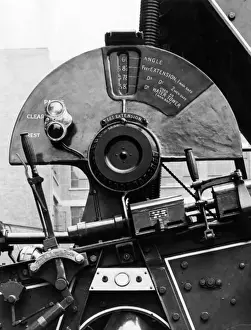 London Fire Brigade Equipment Drucke: Merryweather fire engine indicator scale