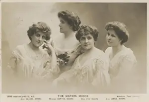 Vintage Theatre Performers Drucke: Moore Sisters / 1904