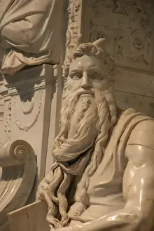 Drucke von Michelangelos Gipsform von Moses (1513-1515). Grab des Papstes Johannes II im Vatikanischen Mausoleum der Basilika San Pietro in Vincoli, Rom, Italien Michelangelo Buonarroti Drucke: Michelangelos Moses