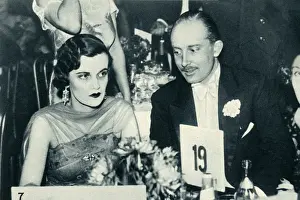 Duchess Of Argyll Drucke: Mrs Charles Sweeny with Mr Eustace Storey