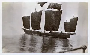 Vier- und mehrmastiger chinesischer Junk