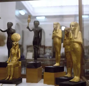 Sekhmet Statue Drucke: (insert)