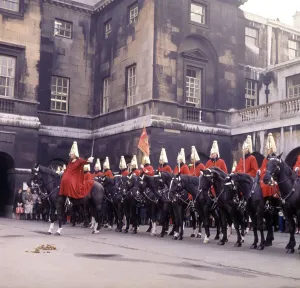 Equestrian Procession Drucke: (insert)