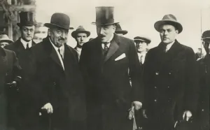 Von rechts links Eduard Willy Kurt Herbert von Dirksen 1882 bis 1955