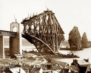 Forth-Brücke Drucke: Der Eisenbahnbrücke über den Firth während der Bauarbeiten Mitte der 1880er Jahre