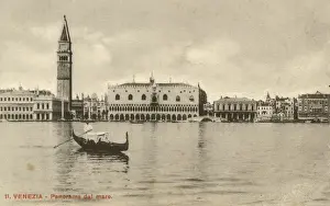 Venetian Waterfront Scene Drucke: Panorama of Venice