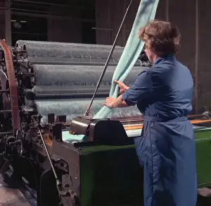 Historical Textile Industry Drucke: Patons & Baldwins - wool processing