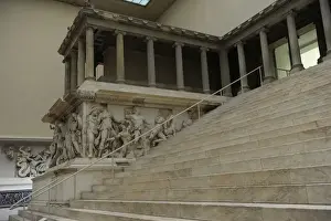 Pergamon Altar Drucke: Pergamon Altar. Detail