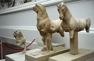 Pergamonaltar, Statuendetail