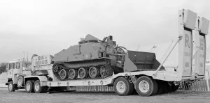 British Army Aviation History Drucke: Combat Engineer Tractor