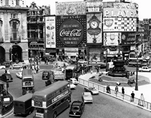 Piccadilly-Circus