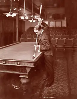 Spielchen Billard spielen