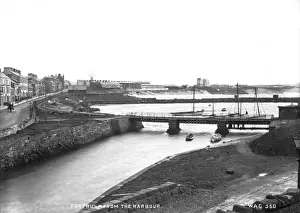 Irish Coastal Towns Drucke: Portrush from the Harbour