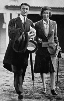Drucke von Prinz Aly oder Ali Khan (1911 - 1960), Sohn des Aga Khan III, Gesellschaftsman, Playboy, Rennpferdebesitzer, dritter Ehemann von Rita Hayworth und Schwurm der Margaret Whigham und Thelma Rita Drucke: Fürfürst Ali Khan mit Frau Mala Brand
