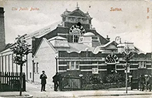 Drucke von Die öffentlichen Bäder in Sutton nahe Croydon im County Surrey in England. Datum: 1913 Sutton Drucke: Die Öffentlichen Bäder, Sutton, Surrey