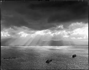Cloud Formations In Sky Drucke: Ray of Light