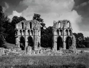 Cistercian Abbey Drucke: Roche Abbey