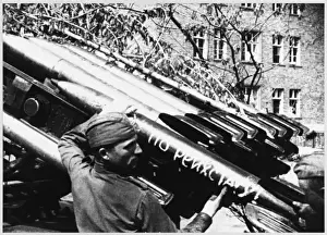 Berlin 1945 Drucke: Rockets against Berlin