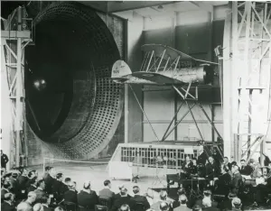 Tunnel Drucke: Gloster SS19B, J9125, im 24 Fuß Windtunnel ausgesetzt?